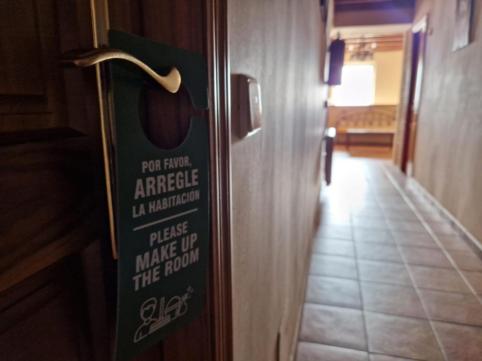 Hostal La Plata Oropesa Εξωτερικό φωτογραφία